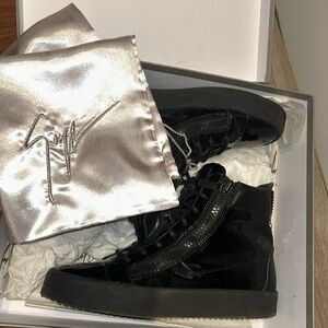 Giuseppe Zanotti Black Leather & Patent Double Zipper High Top Sneakers